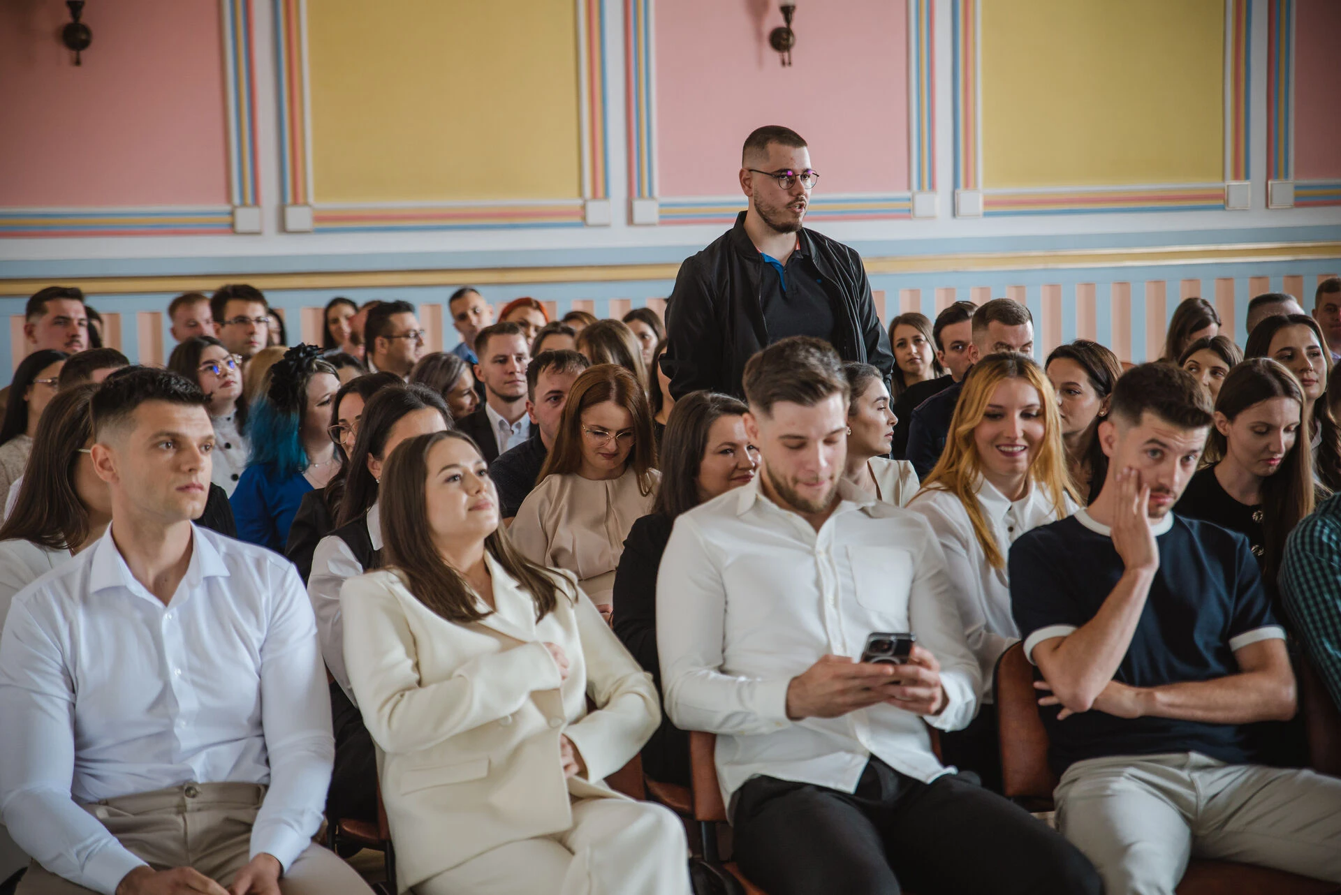 0254 Intalnire 10 Ani