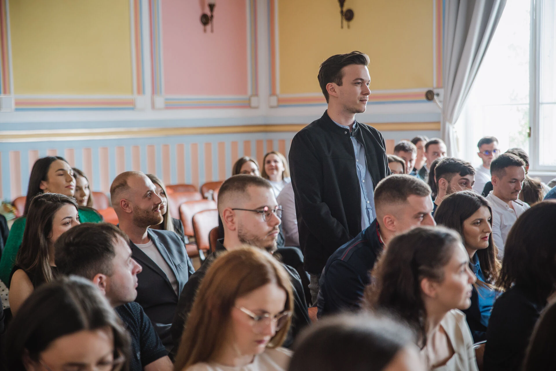 0373 Intalnire 10 Ani