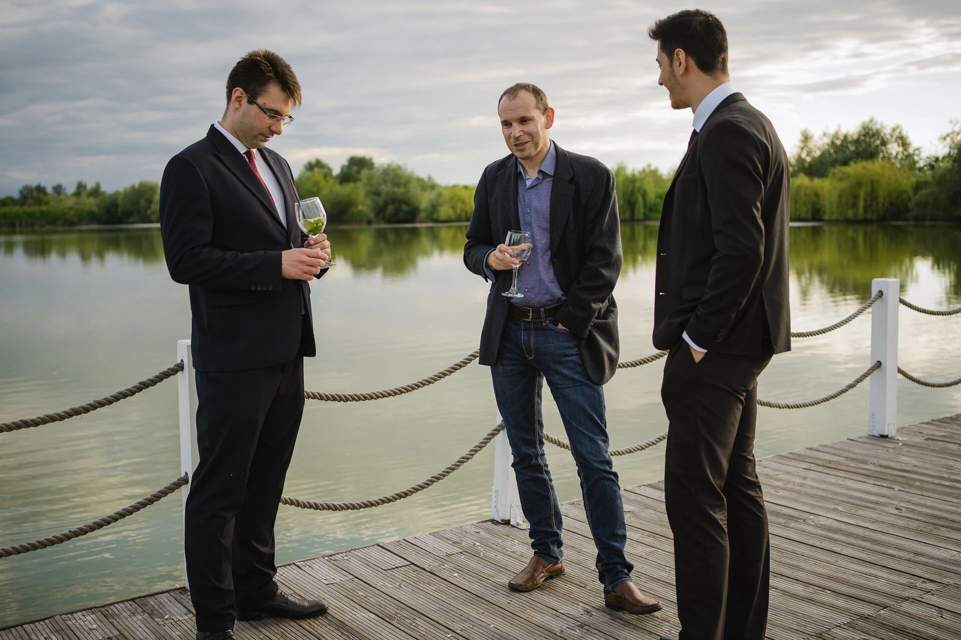 0715 Intalnire 10 Ani