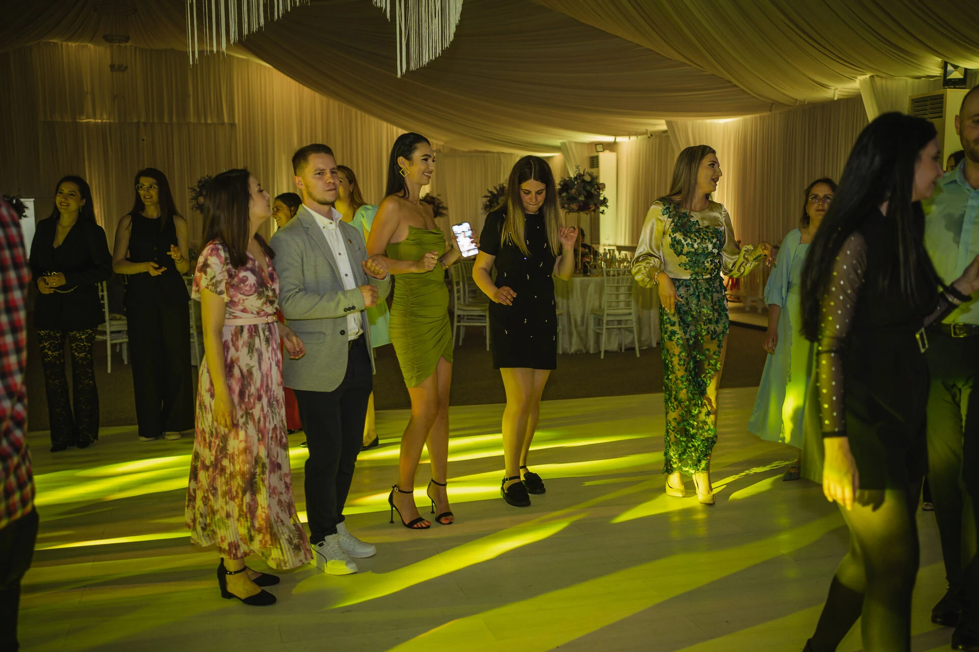 1048 Intalnire 10 Ani