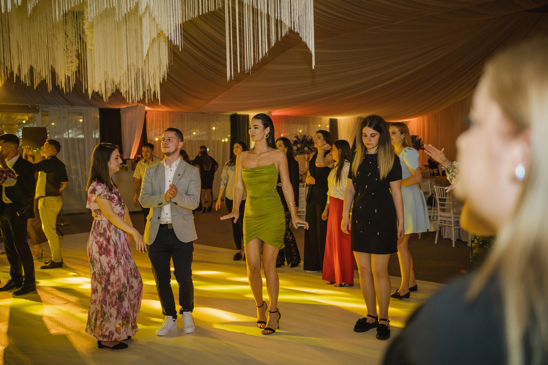 1057 Intalnire 10 Ani