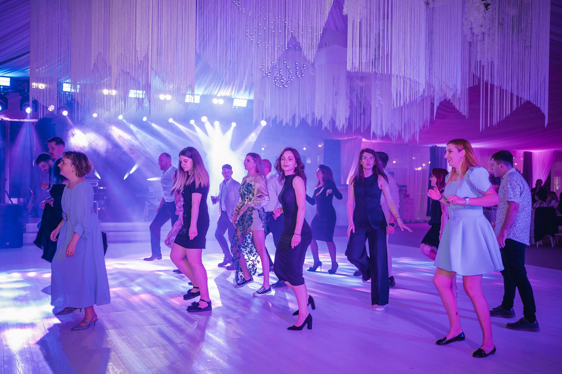 1174 Intalnire 10 Ani