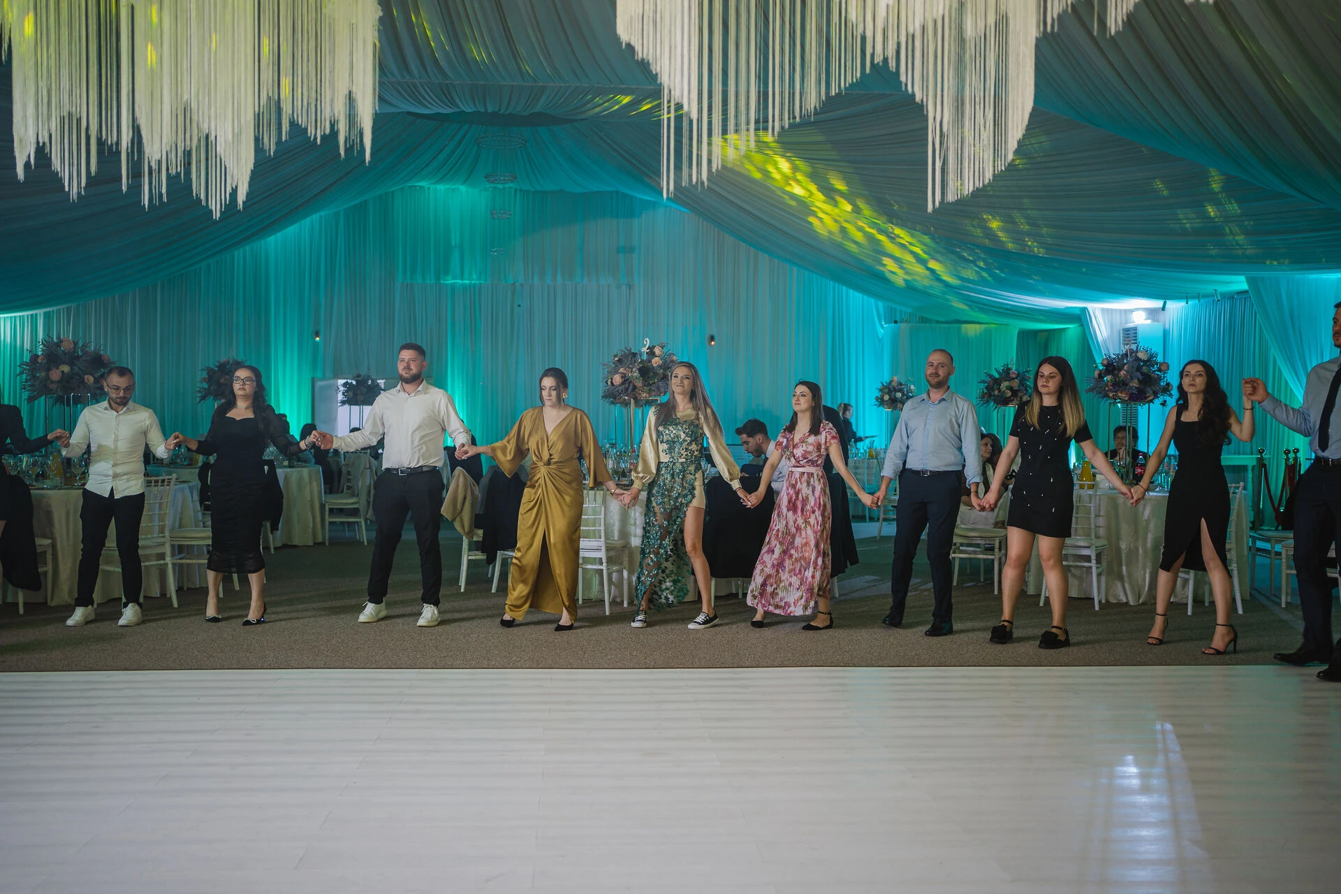 1243 Intalnire 10 Ani