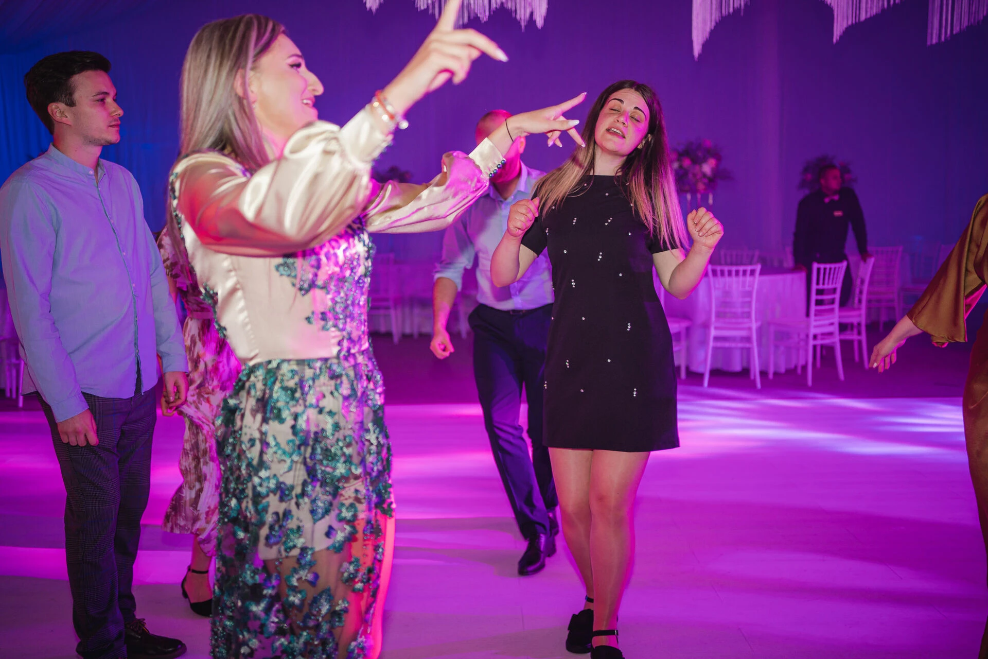 1328 Intalnire 10 Ani