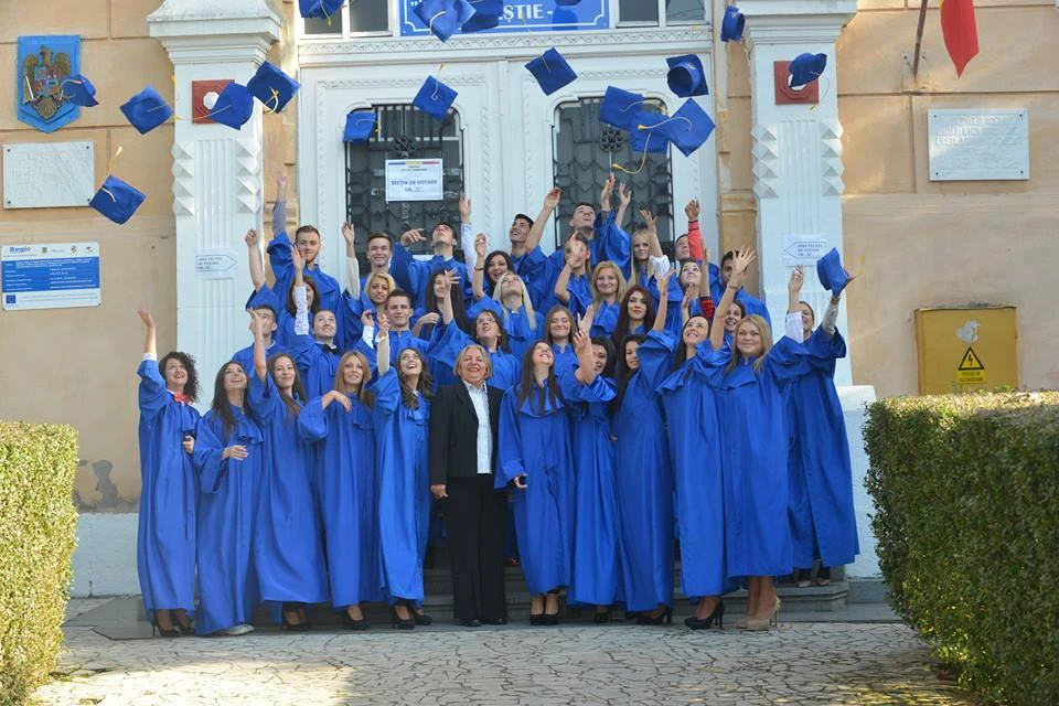 463008222 8515291351919728 513633368968142971 N