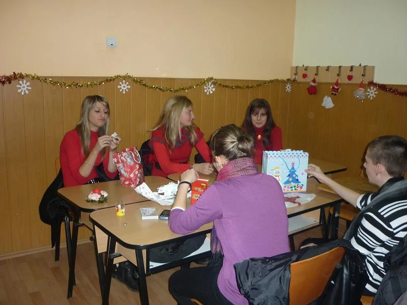 496297615 9848680348580815 9218033474273880824 N