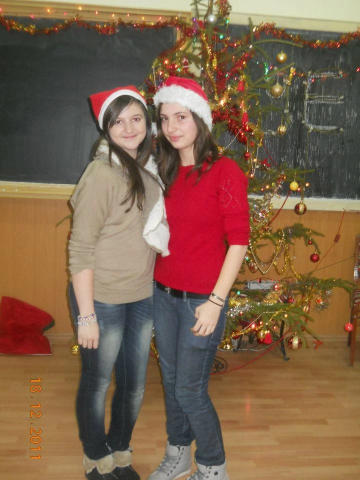 497675732 9859446987504151 9051294605305225355 N