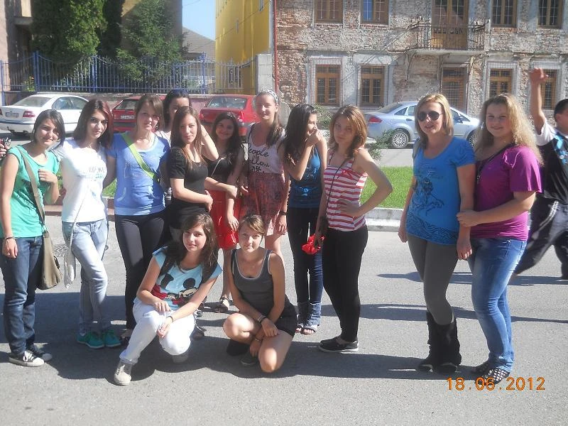 498179759 9895837083865141 908496151053558640 N