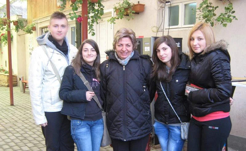 502736992 10001140776668104 372593837767979024 N