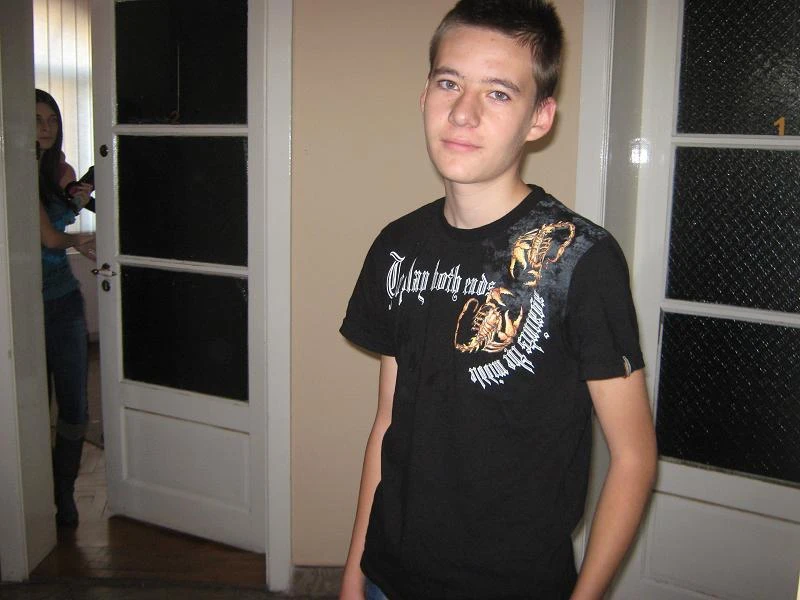 502974500 10001140800001435 7430551356833826540 N