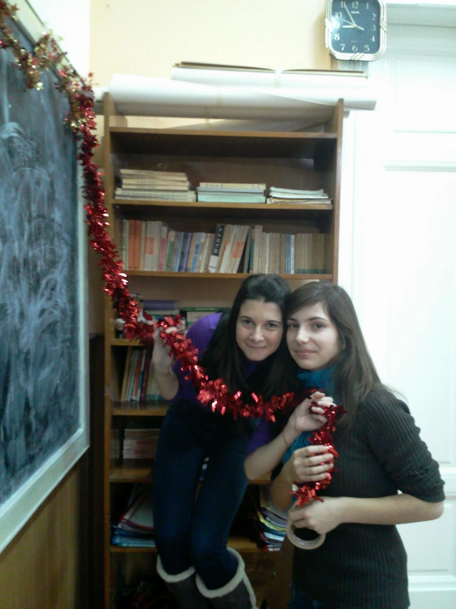 502986050 10007999865982195 8889432081692372480 N